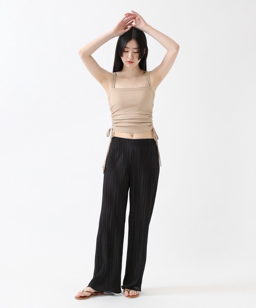 ALAND(エーランド)の「3.3 Field Trip/SIDE STRINGキャミ 2217285(キャミソール・レディース・ブラック/ベージュ・FREE)」の7枚目の写真