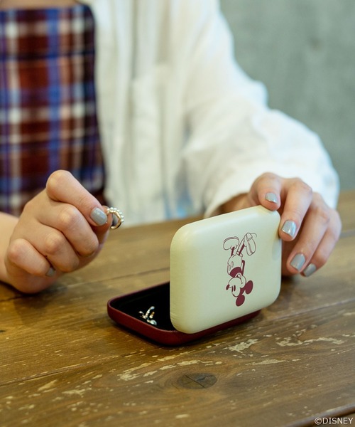 セール ディズニー ポイントカラーアクセサリーケース ポーチ Disney ディズニー のファッション通販 Zozotown セール ディズニー ポイントカラーアクセサリーケース ポーチ Disney ディズニー のファッション通販 Zozotown