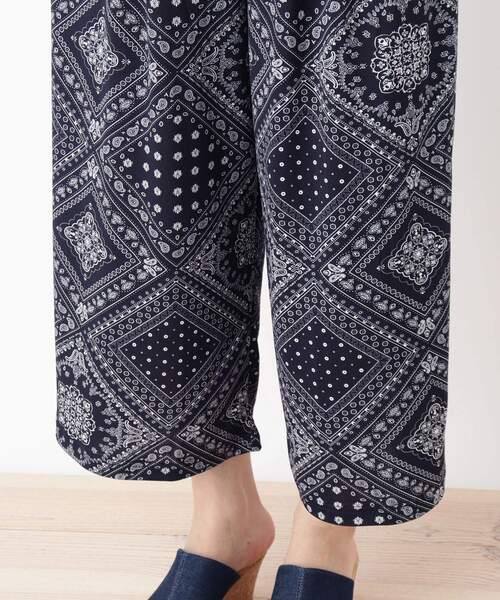 Cutie Blonde(キューティーブロンド)の「◆ひんやりゆるテロ柄パンツ(その他パンツ・レディース・ブラック系/ネイビー系/ネイビー系6・02/03)」の6枚目の写真