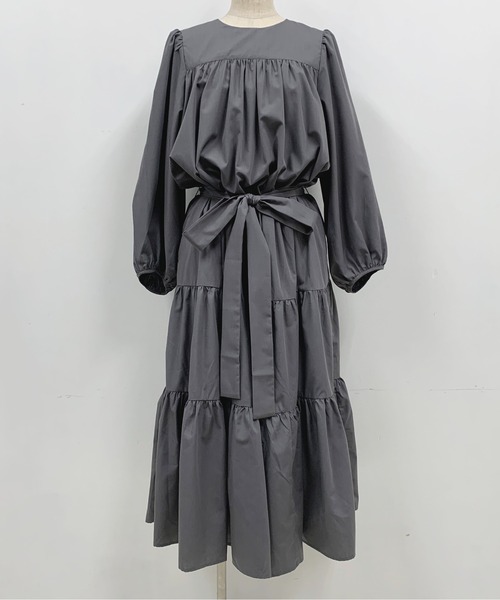 PICCIN(ピッチン)の「リボン付ティアードワンピース(ワンピース・レディース・チャコールグレー/ブラック/カーキ・M)」の18枚目の写真