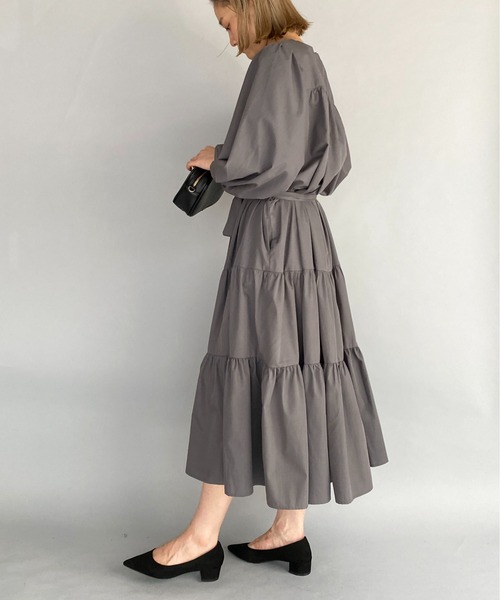 PICCIN(ピッチン)の「リボン付ティアードワンピース(ワンピース・レディース・チャコールグレー/ブラック/カーキ・M)」の17枚目の写真