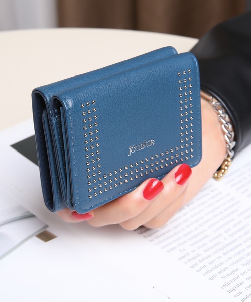 jouetie（ジュエティ）の「【jouetie/ジュエティ】マイクロスタッズ　三つ折りミニ財布（財布・レディース・ブラック/ダークグリーン/ネイビー/ブラウン/オリーブ/ピンク/シルバー/ゴールド/アイボリー/ラベンダー/ベージュ系その他/キャメル/ワイン・FREE）」の8枚目の写真