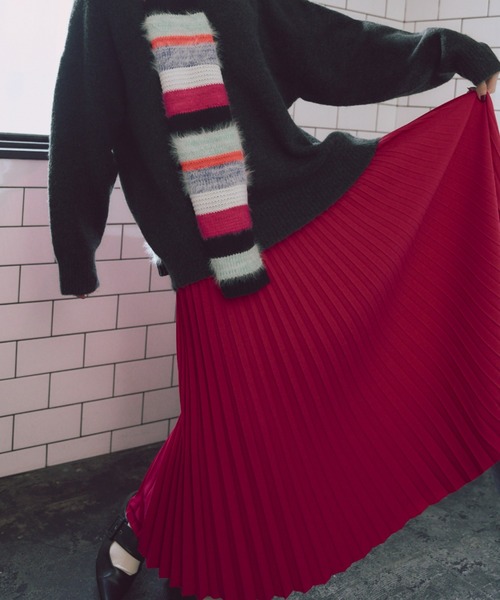 manana suerte(マニャーナスエルテ)の「ロングプリーツスカート(スカート・レディース・ブラック/レッド/ブルー/グリーン/オレンジ/グレー/カーキ/ピンク・FREE)」の19枚目の写真