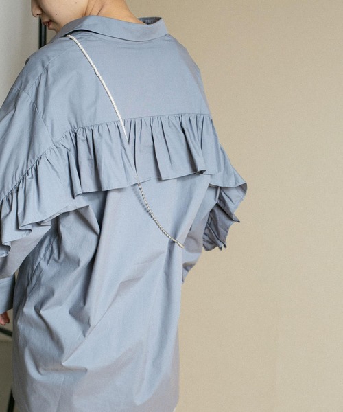 KBF（ケイビーエフ）の「BACKフリルオーバーシャツ（シャツ/ブラウス・レディース・ホワイト/ブルー系その他/ブラック・ONE）」の12枚目の写真