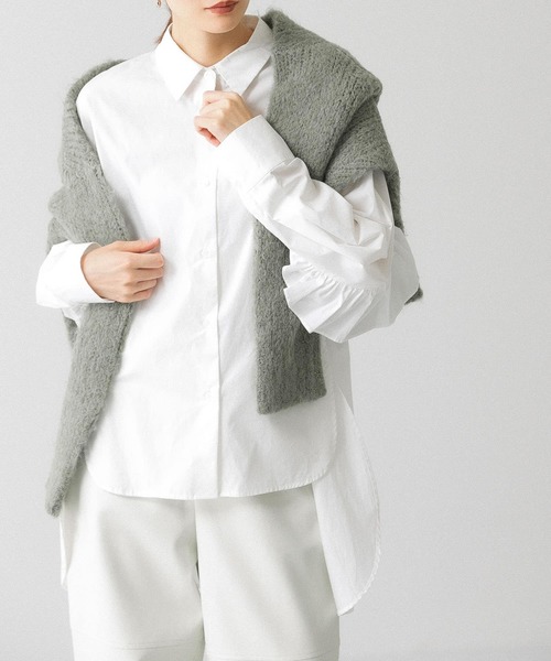 KBF（ケイビーエフ）の「BACKフリルオーバーシャツ（シャツ/ブラウス・レディース・ホワイト/ブルー系その他/ブラック・ONE）」の5枚目の写真