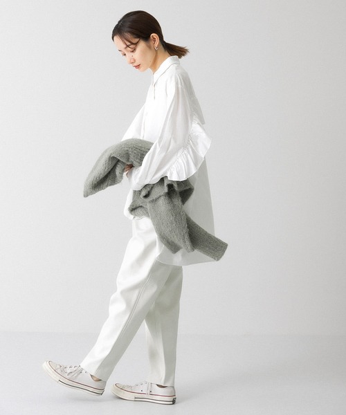 KBF（ケイビーエフ）の「BACKフリルオーバーシャツ（シャツ/ブラウス・レディース・ホワイト/ブルー系その他/ブラック・ONE）」の13枚目の写真