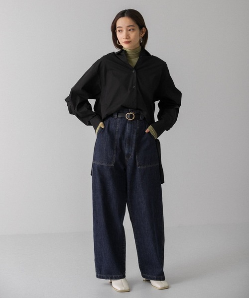 KBF（ケイビーエフ）の「BACKフリルオーバーシャツ（シャツ/ブラウス・レディース・ホワイト/ブルー系その他/ブラック・ONE）」の7枚目の写真