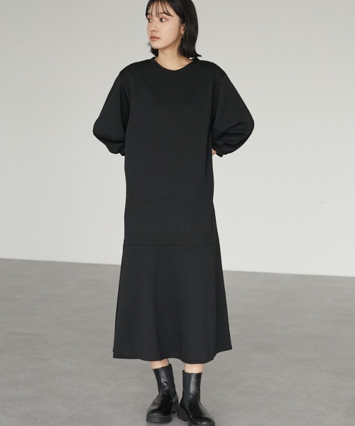 Green　Parks（グリーンパークス）の「バルーンスリーブティアードワンピース＊（ワンピース・レディース・ブラック/ベージュ・FREE）」の2枚目の写真