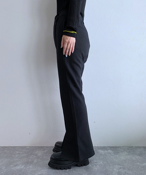 HARE(ハレ)の「センタースリットスウェットパンツ(HARE)(スウェットパンツ・レディース・ブラック/アイボリー・FREE)」の3枚目の写真