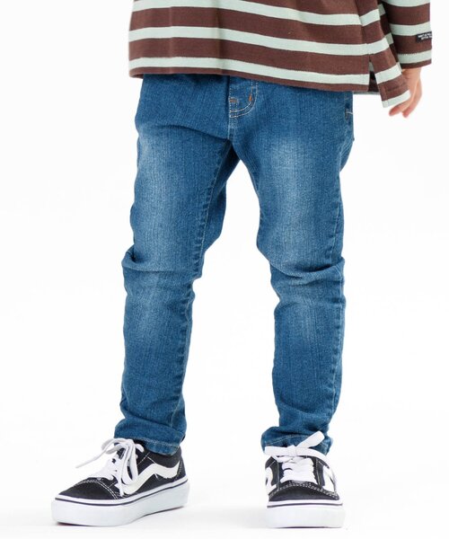 F.O.KIDS（エフオーキッズ）の「すぽ軽スキニーデニムパンツ 10分丈（その他パンツ・キッズ・ブルー/ネイビー・90/95/100/80/110/120/130/140）」の2枚目の写真
