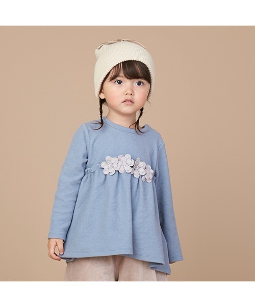 petit main（プティマイン）の「【リンク】花レースカットチュニック（チュニック・キッズ・アイボリー/ピンク/ライトブルー/チャコール・80ｃｍ/90cm/100cm/110cm/120cm/130cm）」の4枚目の写真