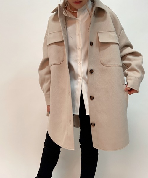 aimoha（アイモハ）の「レトロミドル丈シャツカラージャケット（トレンチコート・レディース・ブラック/ホワイト/グレー/モカ・FREE）」の2枚目の写真