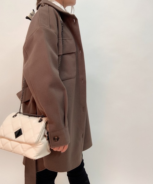 aimoha（アイモハ）の「レトロミドル丈シャツカラージャケット（トレンチコート・レディース・ブラック/ホワイト/グレー/モカ・FREE）」の15枚目の写真