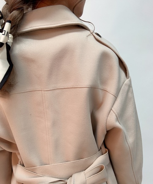 aimoha（アイモハ）の「レトロミドル丈シャツカラージャケット（トレンチコート・レディース・ブラック/ホワイト/グレー/モカ・FREE）」の12枚目の写真