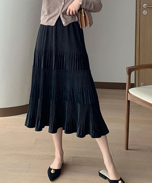 Grandeir(グランディール)の「ベロアプリーツ ティアード スカート(スカート・レディース・ブラック/グリーン/ベージュ/モカ・M)」の17枚目の写真