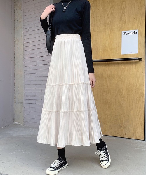 Grandeir(グランディール)の「ベロアプリーツ ティアード スカート(スカート・レディース・ブラック/グリーン/ベージュ/モカ・M)」の11枚目の写真