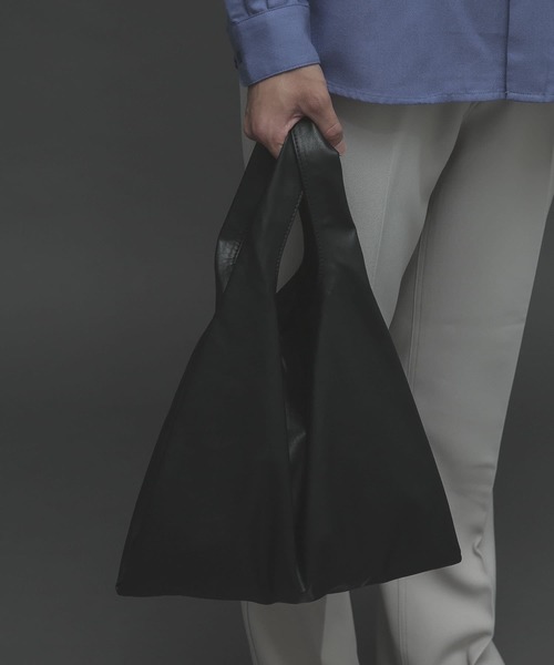 SENSE OF PLACE by URBAN RESEARCH(センスオブプレイスバイアーバンリサーチ)の「フェイクレザーマルシェバッグ(トートバッグ・メンズ・ブラック/ブラウン・ONE)」の5枚目の写真