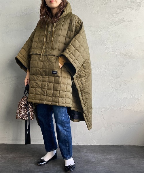 TAION（タイオン）の「【WEB限定】[TAION/タイオン] マウンテンダウンポンチョ（ポンチョ・レディース・ブラック/カーキ・ONE SIZE）」の6枚目の写真