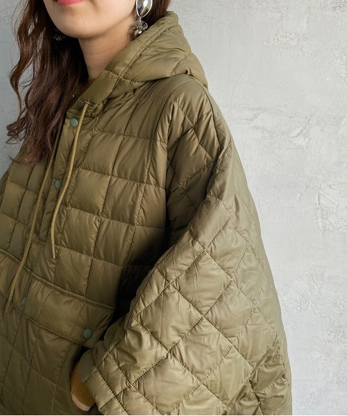 TAION（タイオン）の「【WEB限定】[TAION/タイオン] マウンテンダウンポンチョ（ポンチョ・レディース・ブラック/カーキ・ONE SIZE）」の12枚目の写真