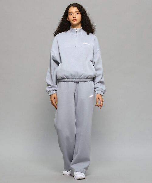 Calvin Klein(カルバン・クライン)の「AS マイクロ フロック ジョガーパンツ(スウェットパンツ・レディース・ブラック/グレー系その他・S/M/XS)」の5枚目の写真