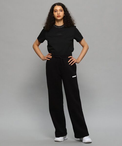 Calvin Klein(カルバン・クライン)の「AS マイクロ フロック ジョガーパンツ(スウェットパンツ・レディース・ブラック/グレー系その他・S/M/XS)」の9枚目の写真