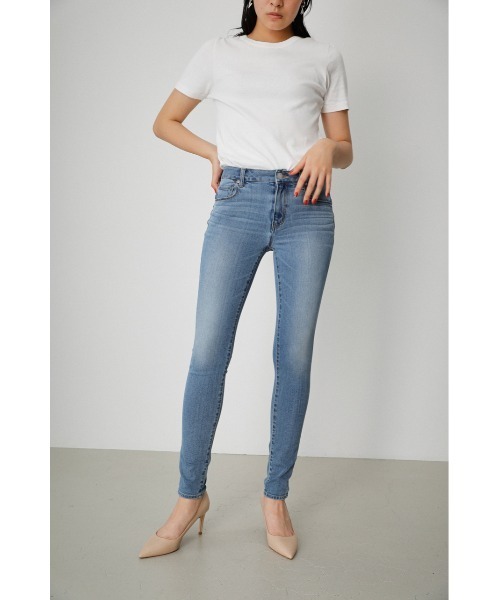 AZUL by moussy(アズールバイマウジー)の「A PERFECT DENIM AIR /アパーフェクトデニムエアー(デニムパンツ・レディース・ブラウン/ブラック/ダークブルー/ブルー/ホワイト・MEDIUM/X-SMALL/SMALL/XX-SMALL/LARGE/X-LARGE)」の22枚目の写真
