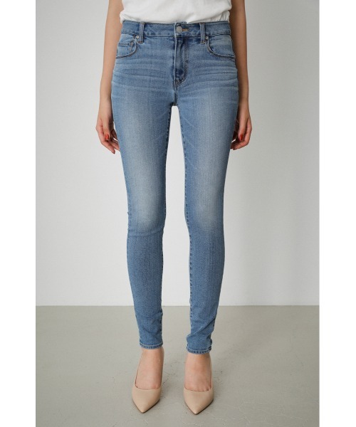 AZUL by moussy(アズールバイマウジー)の「A PERFECT DENIM AIR /アパーフェクトデニムエアー(デニムパンツ・レディース・ブラウン/ブラック/ダークブルー/ブルー/ホワイト・MEDIUM/X-SMALL/SMALL/XX-SMALL/LARGE/X-LARGE)」の20枚目の写真