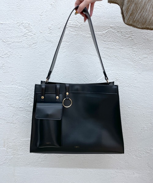 loti（ロティ）の「WEB限定 loti マルチループBAG（トートバッグ・レディース・ブラック/ブラウン・ONE SIZE）」の6枚目の写真