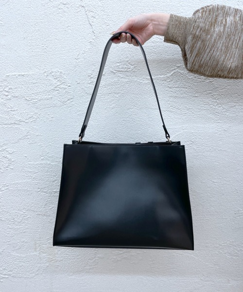 loti（ロティ）の「WEB限定 loti マルチループBAG（トートバッグ・レディース・ブラック/ブラウン・ONE SIZE）」の8枚目の写真