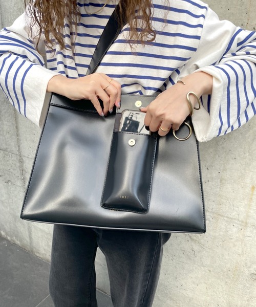 loti（ロティ）の「WEB限定 loti マルチループBAG（トートバッグ・レディース・ブラック/ブラウン・ONE SIZE）」の15枚目の写真