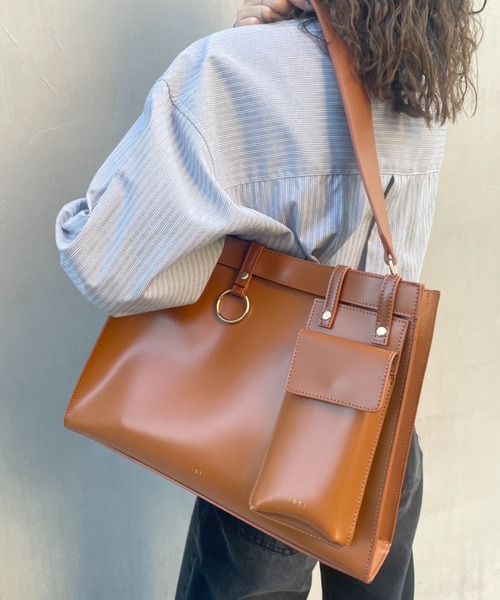 loti（ロティ）の「WEB限定 loti マルチループBAG（トートバッグ・レディース・ブラック/ブラウン・ONE SIZE）」の11枚目の写真