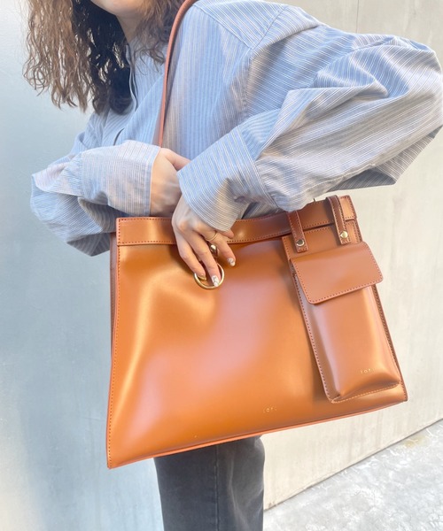 loti（ロティ）の「WEB限定 loti マルチループBAG（トートバッグ・レディース・ブラック/ブラウン・ONE SIZE）」の13枚目の写真