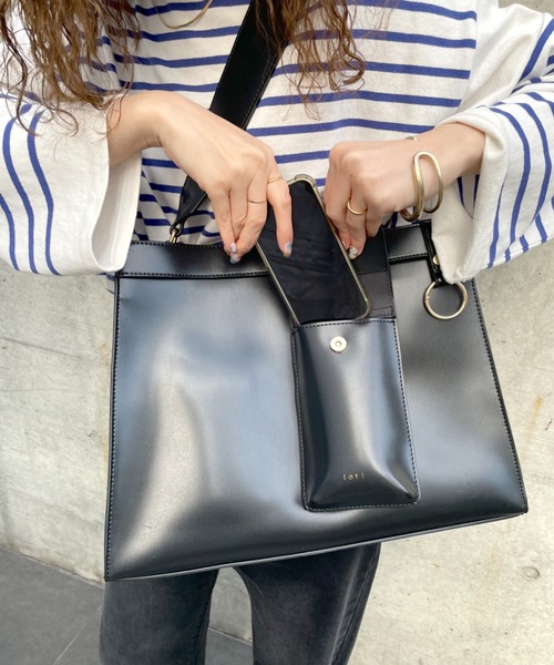 loti（ロティ）の「WEB限定 loti マルチループBAG（トートバッグ・レディース・ブラック/ブラウン・ONE SIZE）」の16枚目の写真