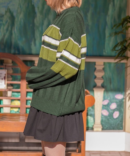PairPair（ペアペア）の「ツーボーダーニットプルオーバー(ユニセックス)（ニット/セーター・レディース・ネイビー/グリーン・FREE）」の4枚目の写真