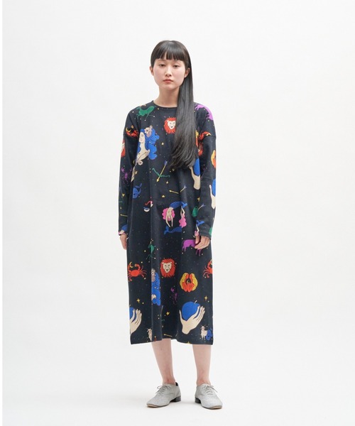 BOHEMIANS（ボヘミアンズ）の「BOHEMIANS/ボヘミアンズ　HOROSCOPE SMOOTH BOAT NECK OP　BO-346  ホロスコープボートネックワンピース（ワンピース・レディース・ブラック・SMALL/MEDIUM）」の4枚目の写真