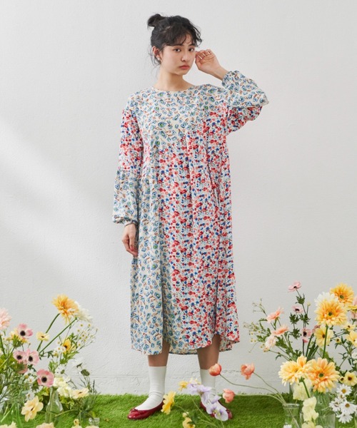 MERLOT（メルロー）の「フラワーパッチワークワンピース（ワンピース・レディース・ブラック/ナチュラル・FREE）」の10枚目の写真