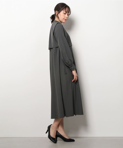 N.（N. Natural Beauty Basic）（エヌエヌナチュラルビューティーベーシック）の「スタンドカラーピンタックワンピース（ワンピース・レディース・グレー/ブラウン/ライトグリーン・MEDIUM）」の20枚目の写真
