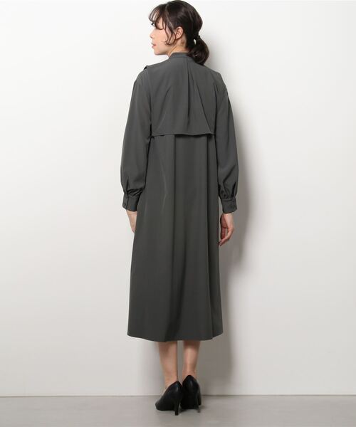 N.（N. Natural Beauty Basic）（エヌエヌナチュラルビューティーベーシック）の「スタンドカラーピンタックワンピース（ワンピース・レディース・グレー/ブラウン/ライトグリーン・MEDIUM）」の21枚目の写真