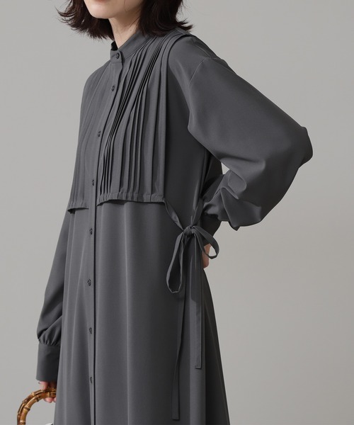 N.（N. Natural Beauty Basic）（エヌエヌナチュラルビューティーベーシック）の「スタンドカラーピンタックワンピース（ワンピース・レディース・グレー/ブラウン/ライトグリーン・MEDIUM）」の6枚目の写真