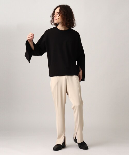 tk.TAKEO KIKUCHI（ティーケータケオキクチ）の「◆スリーブフレアスリットカットソー（ユニセックスアイテム）（Tシャツ/カットソー・メンズ・グレー/ホワイト/ブラック・02/66/03）」の5枚目の写真