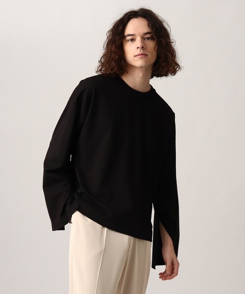 tk.TAKEO KIKUCHI（ティーケータケオキクチ）の「◆スリーブフレアスリットカットソー（ユニセックスアイテム）（Tシャツ/カットソー・メンズ・グレー/ホワイト/ブラック・02/66/03）」の9枚目の写真