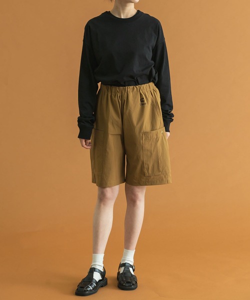 SENSE OF PLACE by URBAN RESEARCH（センスオブプレイスバイアーバンリサーチ）の「Uiscel　ルーズカーゴショーツ（カーゴパンツ・メンズ・ブラック/ベージュ・MEDIUM/LARGE）」の20枚目の写真