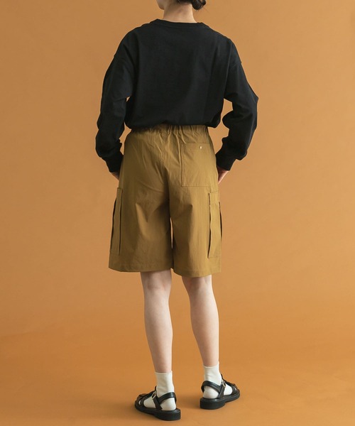 SENSE OF PLACE by URBAN RESEARCH（センスオブプレイスバイアーバンリサーチ）の「Uiscel　ルーズカーゴショーツ（カーゴパンツ・メンズ・ブラック/ベージュ・MEDIUM/LARGE）」の22枚目の写真
