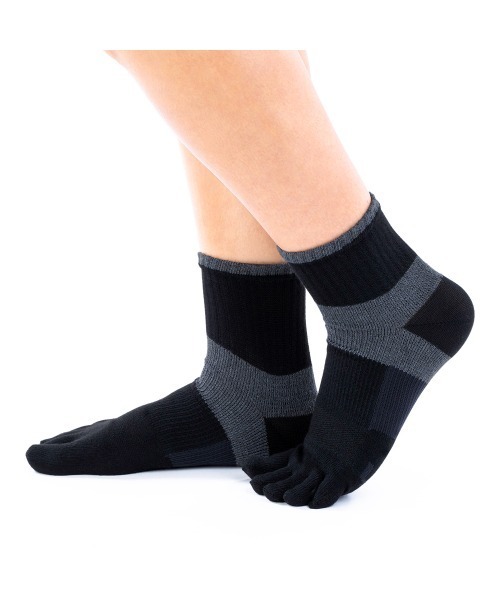 GUNZE（グンゼ）の「ACTIVE STYLE/アクティブスタイル　アーチサポート 5本指ソックス　ショート丈（ソックス/靴下・メンズ・ホワイト/ライトグレー/ブラック/ネイビー/ブルー/イエロー系その他/レンガ/カーキ/ブラック系その他/オレンジ/ライム・25-27CM）」の13枚目の写真