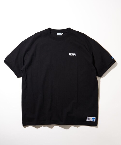 FREAK'S STORE（フリークスストア）の「NCAA/エヌシーエーエー SP LOGO 半袖TEE/ロゴ/刺繍（Tシャツ/カットソー・メンズ・ホワイト/ブラック/グレー/ホワイト系その他/ホワイト系その他2/グリーン・MEDIUM/LARGE/X-LARGE）」の16枚目の写真