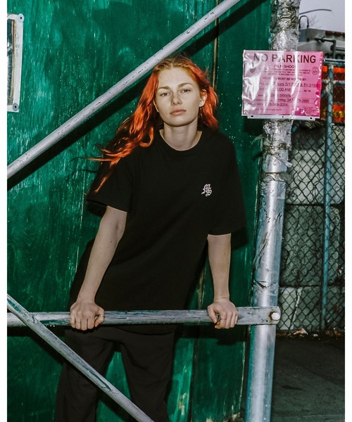 MANASTASH（マナスタッシュ）の「【直営店限定】MANASTASH N.A.U/マナスタッシュエヌエーユー　GANG LOGO TEE　ギャングロゴティー（Tシャツ/カットソー・メンズ・ホワイト/ブラック/バーガンディー・MEDIUM/LARGE/X-LARGE）」の12枚目の写真