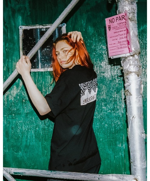 MANASTASH（マナスタッシュ）の「【直営店限定】MANASTASH N.A.U/マナスタッシュエヌエーユー　GANG LOGO TEE　ギャングロゴティー（Tシャツ/カットソー・メンズ・ホワイト/ブラック/バーガンディー・MEDIUM/LARGE/X-LARGE）」の15枚目の写真