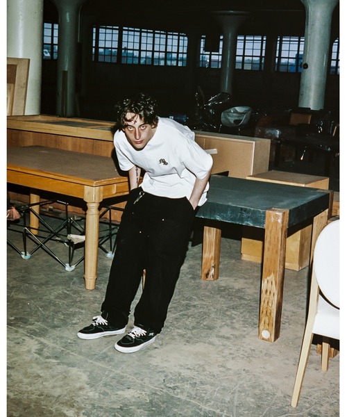 MANASTASH（マナスタッシュ）の「【直営店限定】MANASTASH N.A.U/マナスタッシュエヌエーユー　GANG LOGO TEE　ギャングロゴティー（Tシャツ/カットソー・メンズ・ホワイト/ブラック/バーガンディー・MEDIUM/LARGE/X-LARGE）」の17枚目の写真