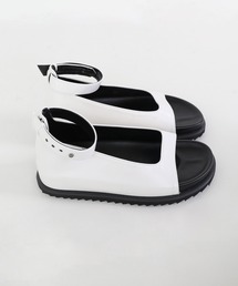 minsobi（ミンソビ）の「アンクルストラップサンダル（サンダル）」