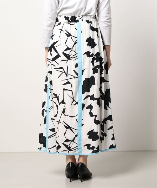 TEVALT(ヴァレット)の「配色オリジナルptSK(スカート・レディース・ベージュ/オフホワイト・38)」の21枚目の写真